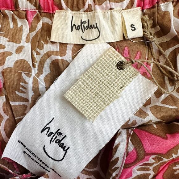 Holiday Design Solmar Maxi Dress - Toucan & Hot Pink - Size Small - Picture 6 of 6